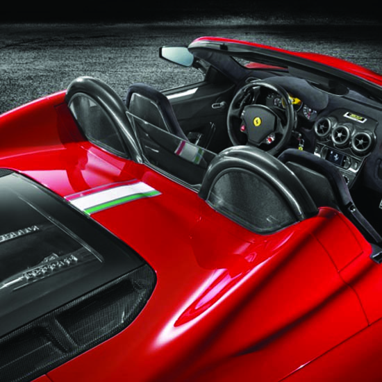Una FERRARI per SAN VALENTINO Una FERRARI per SAN VALENTINO